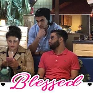 Meet your Posher, Lina